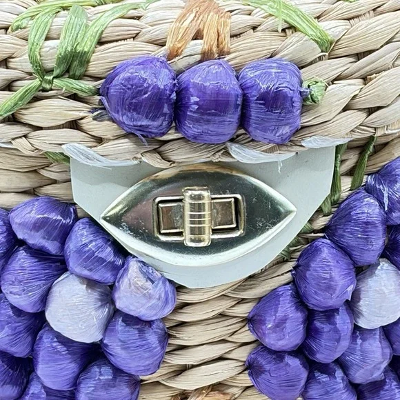 Vintage‎ Wicker Purple Grapes Basket Handbag Made In Philippines - Picture 3 of 12